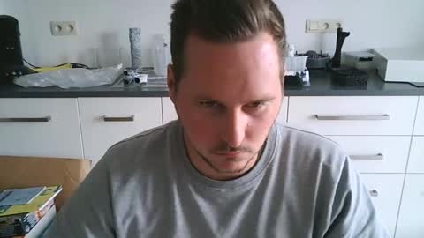 Lucas online show from September 16, 2:40 pm