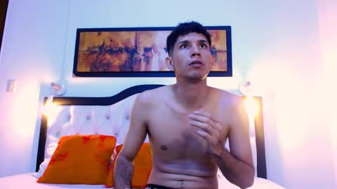 lucas_dream online show from April 30, 11:38 am