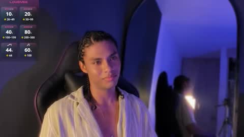   online show from February 11, 12:43 pm