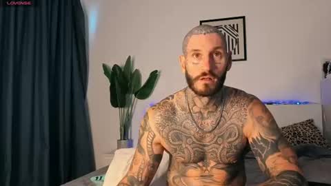 lucasexclusive online show from June 11, 5:27 am