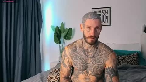 lucasexclusive online show from July 21, 5:10 am