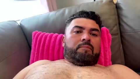 Snapshot of lucasmagana85 chatting on May 9, 10:48 pm lucasmagana85 online show from May 9, 10:48 pm