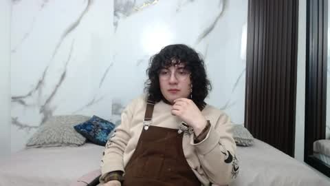    online show from April 12, 3:00 am