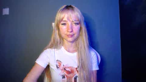 Lucy online show from May 31, 6:42 pm