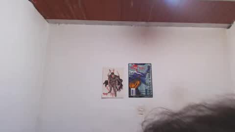 Madelyne online show from February 3, 3:28 pm