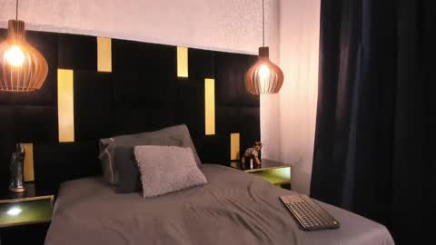 Lucio online show from April 14, 12:00 pm