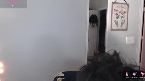 lucklucybbw online show from January 14, 5:46 am