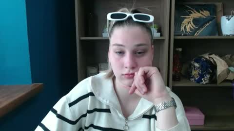Grace online show from May 11, 12:44 pm