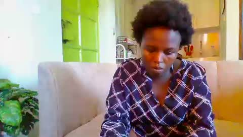 Crisiah online show from October 26, 9:15 am