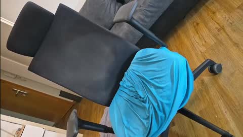 luckybong online show from March 27, 9:32 am