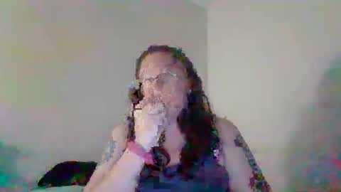 luckyclover527 online show from November 2, 11:18 pm