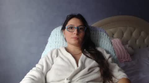 luckylinda23 online show from December 4, 10:13 am