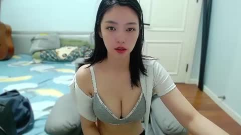 luckypomelo online show from July 1, 2:40 pm
