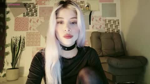 luckysapphire777 online show from May 10, 2:22 pm