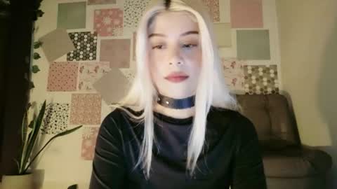 luckysapphire777 online show from July 30, 2:05 pm