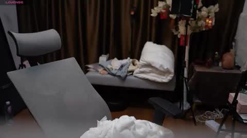 Lucy online show from September 21, 5:58 pm