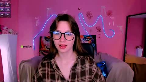 lucy online show from May 27, 7:22 pm