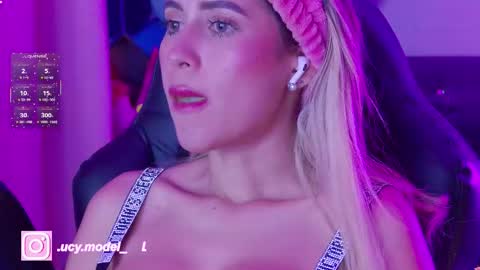 Lucy online show from November 26, 3:51 am