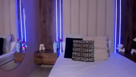 Lucy online show from March 21, 11:08 pm