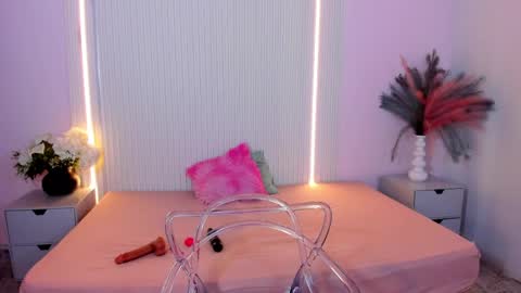 Snapshot of lucywild8 chatting on June 6, 7:40 pm Lucy Wold online show from June 6, 7:40 pm