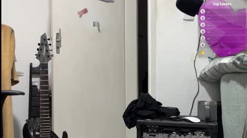 Snapshot of luhferbi chatting on February 12, 12:38 am Luh Fer Bi online show from February 12, 12:38 am