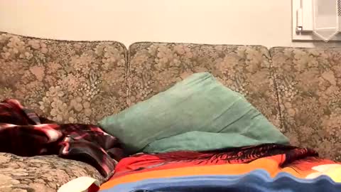 Luis online show from March 8, 9:29 pm