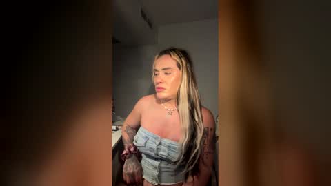 Luisa Monsters online show from May 10, 12:27 am