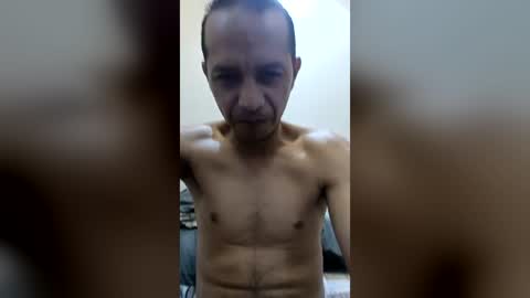 Snapshot of luiset_24 chatting on July 10, 1:54 am luiset_24 online show from July 10, 1:54 am