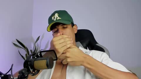 Luke Taylor online show from March 2, 2:57 pm