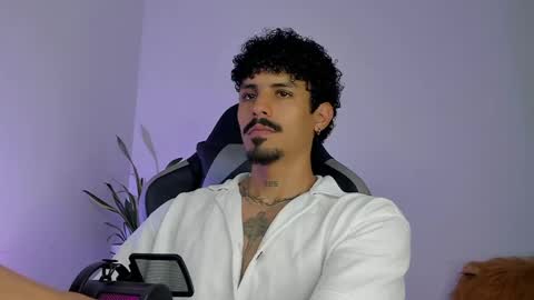 Luke Taylor online show from April 16, 1:45 pm