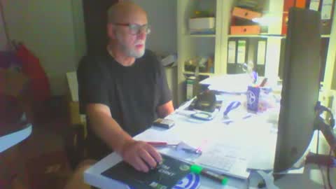 luley58 online show from June 2, 1:18 am