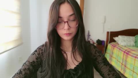 Luli online show from June 3, 2:33 pm