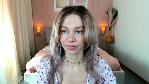 Alise online show from April 26, 12:58 pm