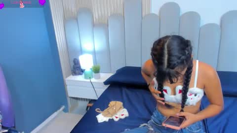 luly_dreams online show from March 28, 10:48 am