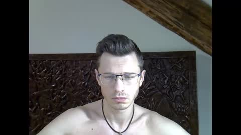 Andrew independent model 2000-0000 CET daily online show from February 18, 6:59 pm