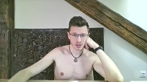 Andrew independent model 2000-0000 CET daily online show from June 6, 1:49 pm