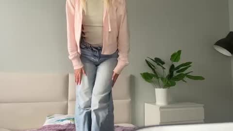 Catherine online show from July 6, 2:03 pm