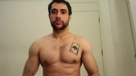 luminousace online show from April 16, 9:10 am