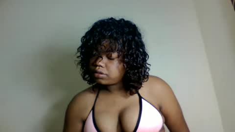 lumira_belle online show from June 28, 10:54 am
