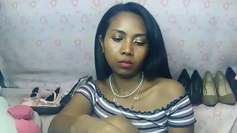 Luna online show from February 14, 6:37 pm