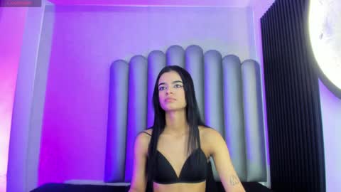 luna_bella_23 online show from May 27, 5:37 am