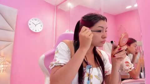 luna_hix online show from July 2, 12:11 pm