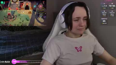 luna_loveeee online show from March 13, 3:57 am