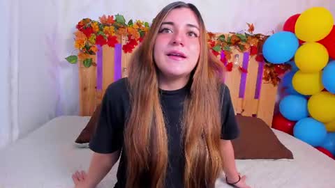 Luna Ortiz online show from July 17, 1:29 pm