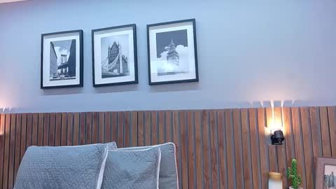 Snapshot of luna_roja25 chatting on February 23, 12:35 pm LUNA online show from February 23, 12:35 pm