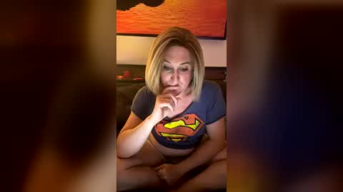 Snapshot of luna_stardust chatting on July 12, 3:19 am Luna Stardust online show from July 12, 3:19 am