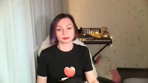 lunaa_bluee online show from May 5, 9:12 pm