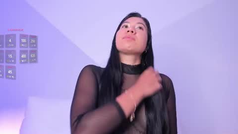 lunaa_hart online show from June 11, 12:08 am
