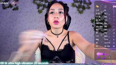 Luna online show from February 23, 8:33 pm