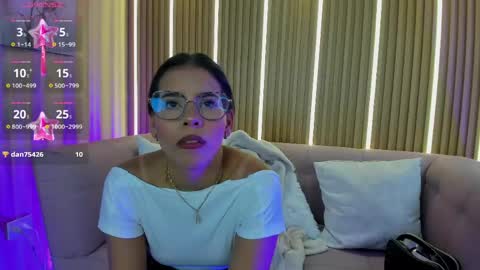 lunamillers_ online show from May 19, 4:30 am